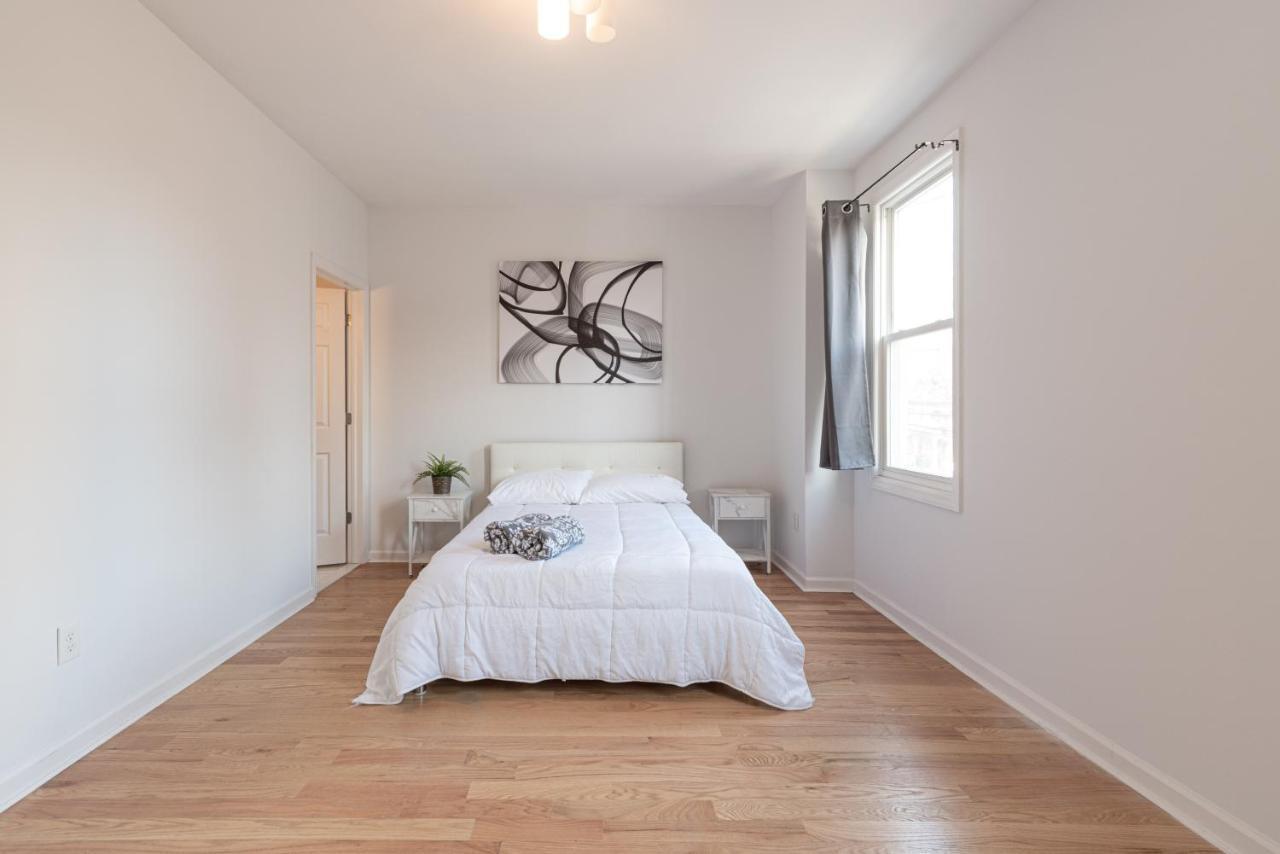 Tranquil Town House With Parking And Laundry - Just 25 Minutes To Time Square! Jersey City